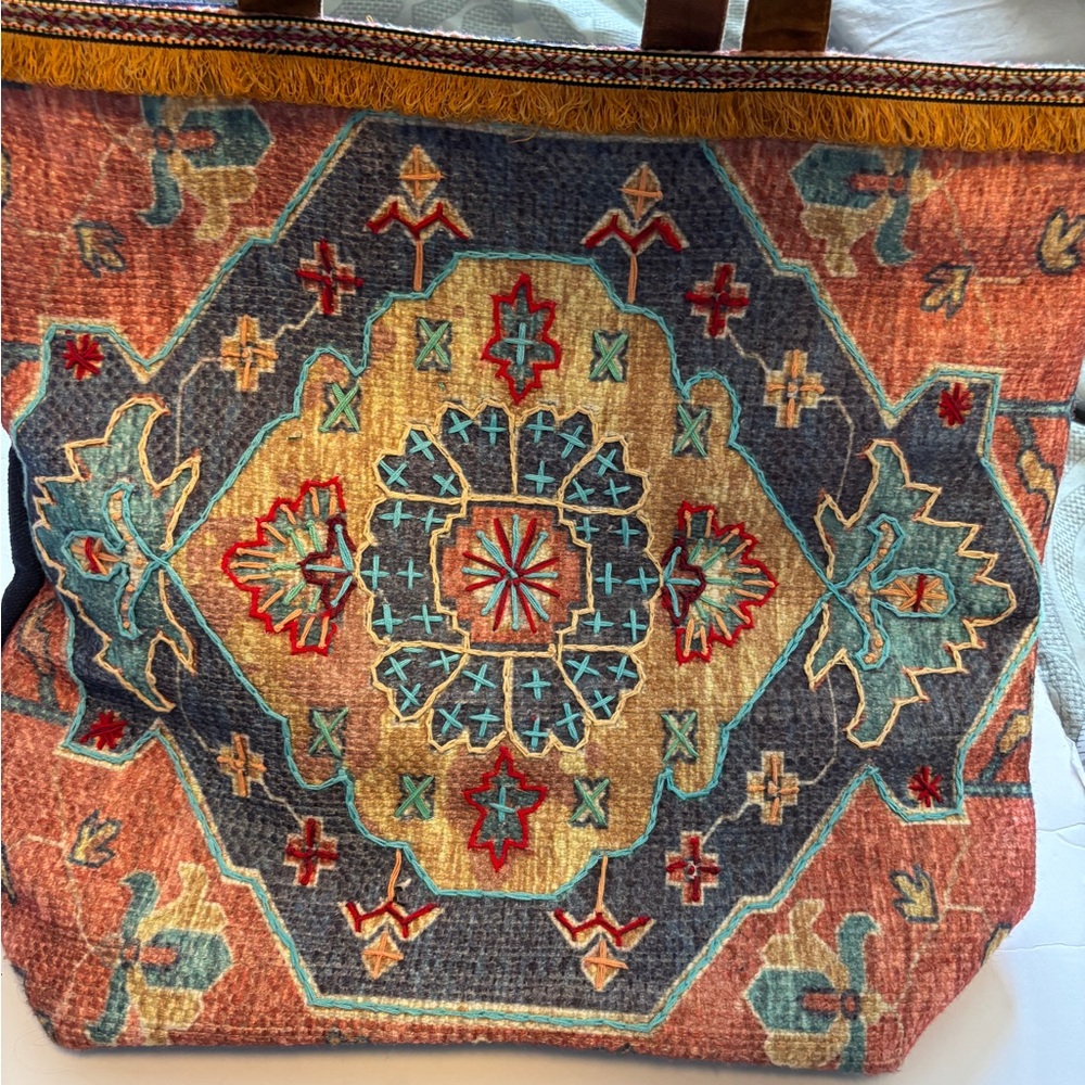 A & P DENIM MULTICOLORED BOHEMIAN TOTE ONE ZIP POCKET INSIDE CLEAN INTERIOR - Picture 2 of 15